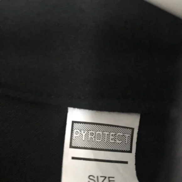 Pyrotech Racing Suit - Picture 3 of 4